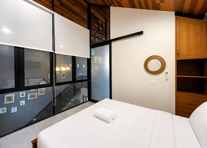 Coco 3br Kuta Bali Near Geger By Travelio