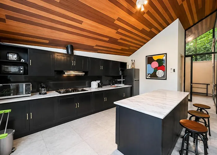 Coco 3br Kuta Bali Near Geger By Travelio Нуса-Дуа