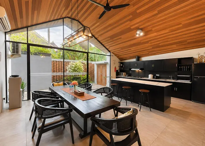 Вилла Coco 3br Kuta Bali Near Geger By Travelio *
