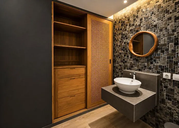 Coco 3br Kuta Bali Near Geger By Travelio Нуса-Дуа
