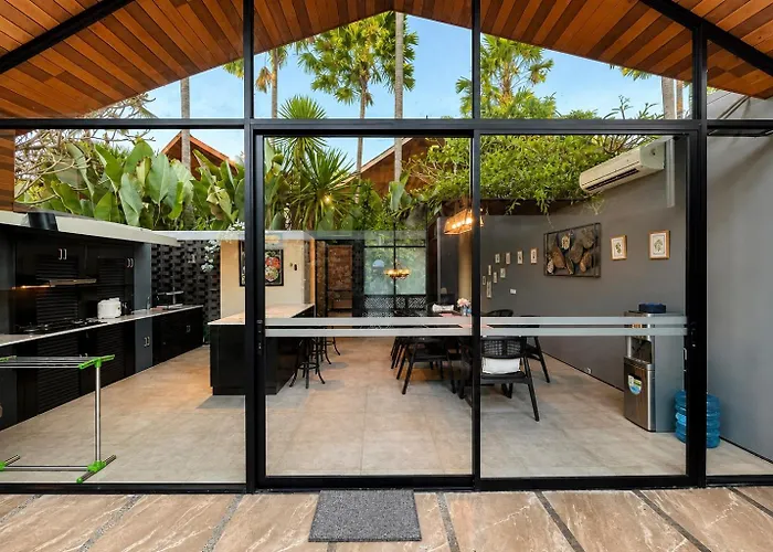 Coco 3br Kuta Bali Near Geger By Travelio Вилла