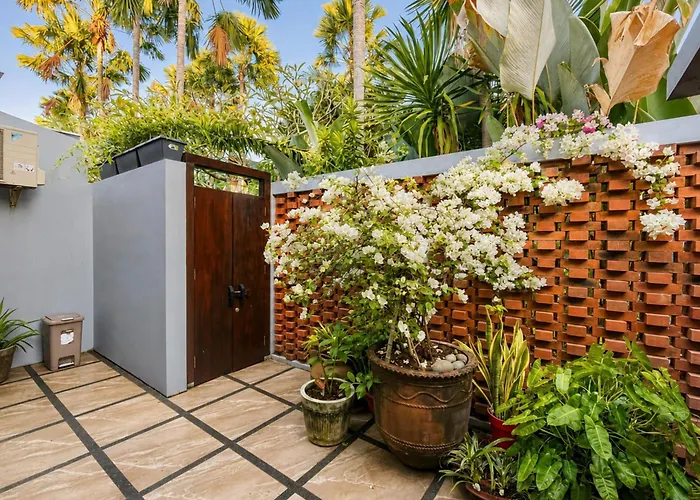Coco 3br Kuta Bali Near Geger By Travelio Вилла Нуса-Дуа